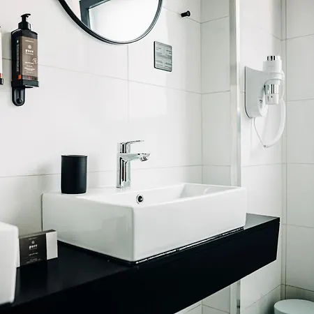 Next Level Premium 3*