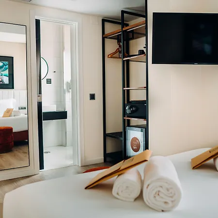 Next Level Premium 3*