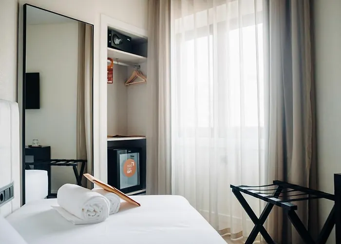 Next Level Premium 3*