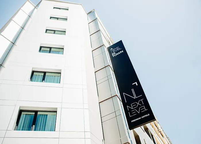 Next Level Premium 3*