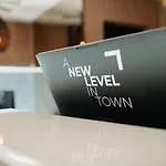 Next Level Premium فندق 3*