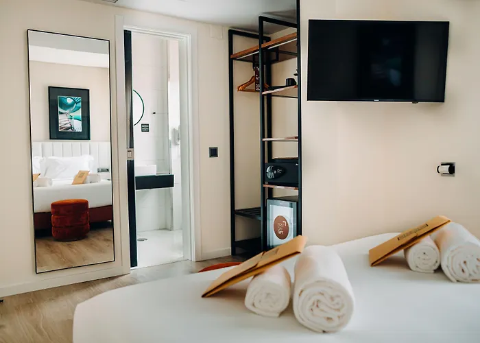 Next Level Premium 3*