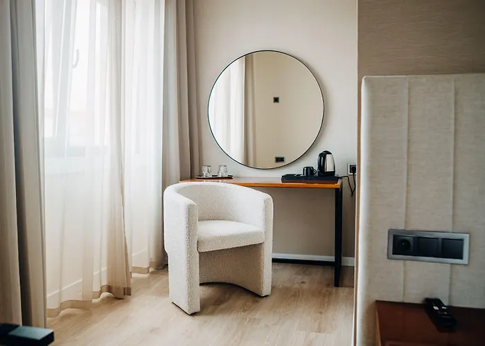 Next Level Premium 3*